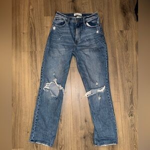 EUC Abercrombie & Fitch Curve Love High Rise 90’s Straight jean